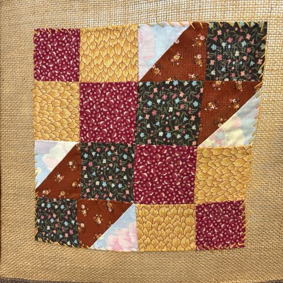 Vintage Feed Sack Tote Purse Handbag Handmade Quilted Upcycled Hook Loop Close - Picture 2 of 16